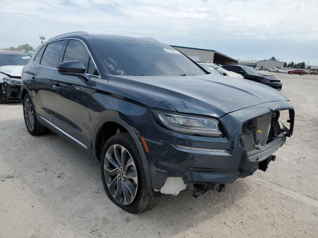 2LMPJ8KP9PBL10774 Lincoln Nautilus Reserve