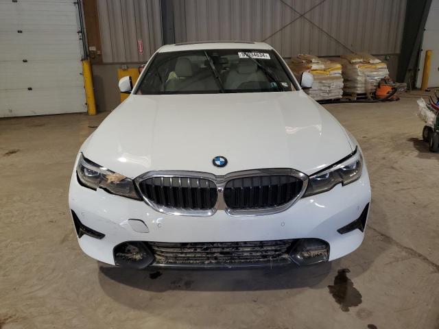 3MW5R7J05L8B22685 BMW 330XI