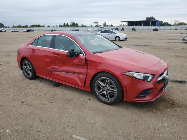 WDD3G4EB7KW031021 Mercedes-Benz A 220