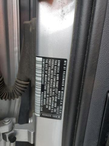 3VWFP7AT3EM624092 Volkswagen Beetle