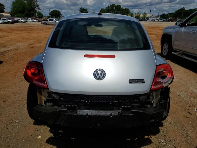 3VWFP7AT5EM620321 Volkswagen Beetle