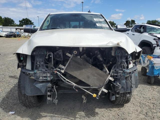 3C6UR5FL8JG147516 RAM 2500 Laie