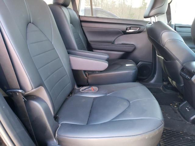 5TDGZRBH4LS513748 Toyota Highlander Xle