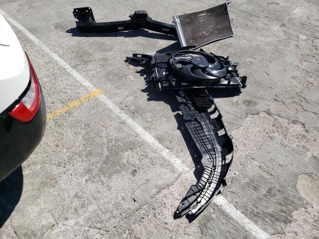 KNDCT3LE2P5101888 KIA NIRO SX