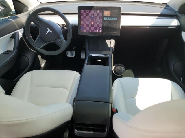 7SAYGDEF2NF326834 Tesla Model Y