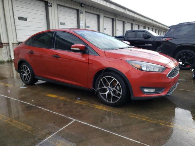1FADP3H25JL261800 Ford FOCUS SEL