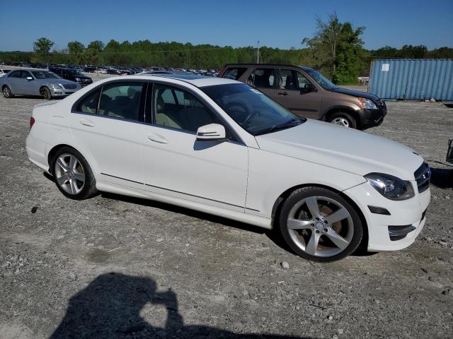 WDDGF5HB3ER304786 Mercedes-Benz C 350