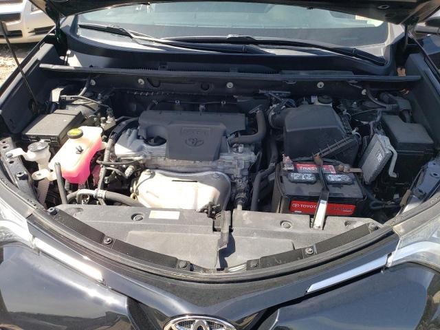 2T3BFREV5GW446683 Toyota RAV4 LE