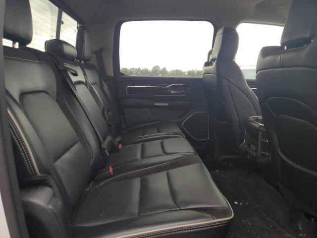 1C6SRFJT1MN806245 RAM 1500 Laie