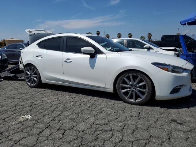 3MZBN1W31JM166881 Mazda 3 Grand Touring