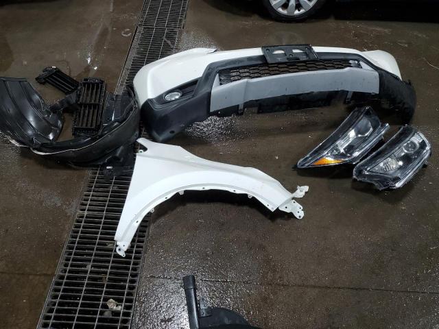 2HKRW2H86JH663301 Honda CR-V EXL