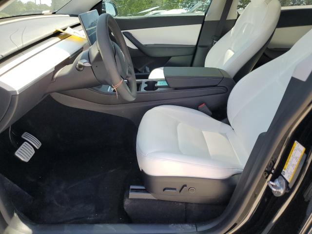 7SAYGDEF2NF326834 Tesla Model Y