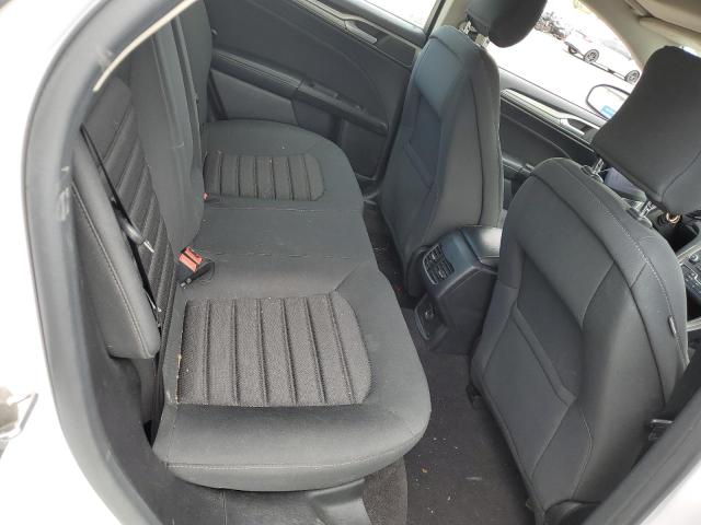 3FA6P0LUXKR179368 Ford FUSION SE