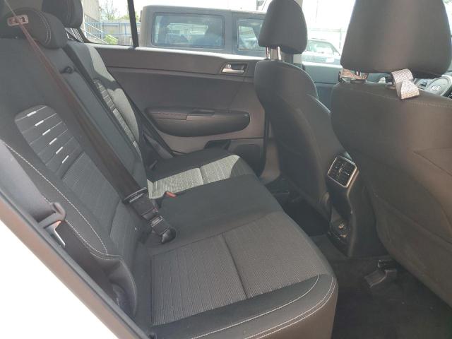 KNDPMCAC1H7271150 KIA Sportage Lx
