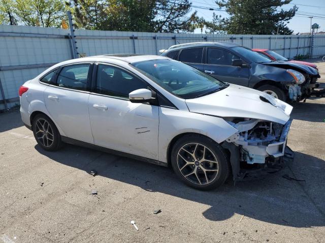 1FADP3H23HL325293 Ford FOCUS SEL