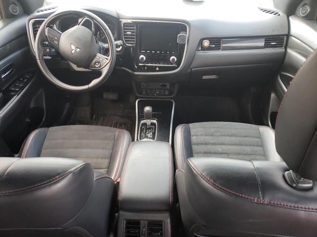 JA4AD3A36LZ008357 Mitsubishi Outlander Se