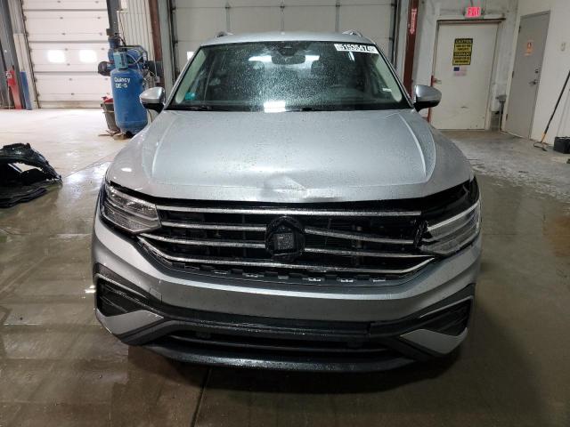 3VV2B7AX7PM019418 Volkswagen TIGUAN SE