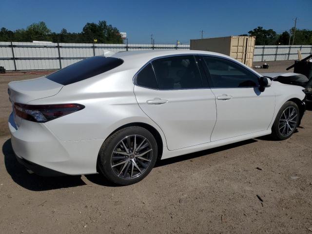 4T1F11AK0PU805332 Toyota CAMRY XLE