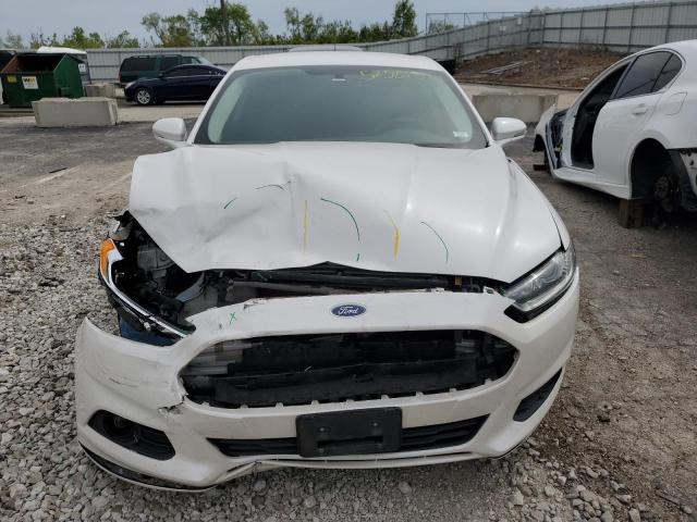 3FA6P0HDXGR120059 Ford FUSION SE