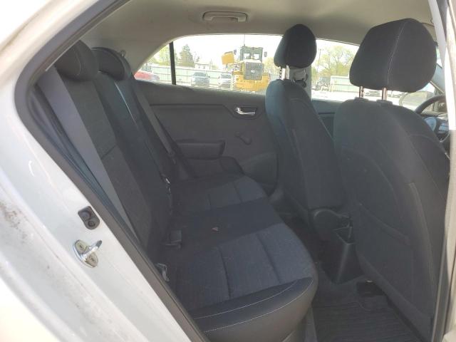 3KPA25AB0JE120403 KIA RIO LX