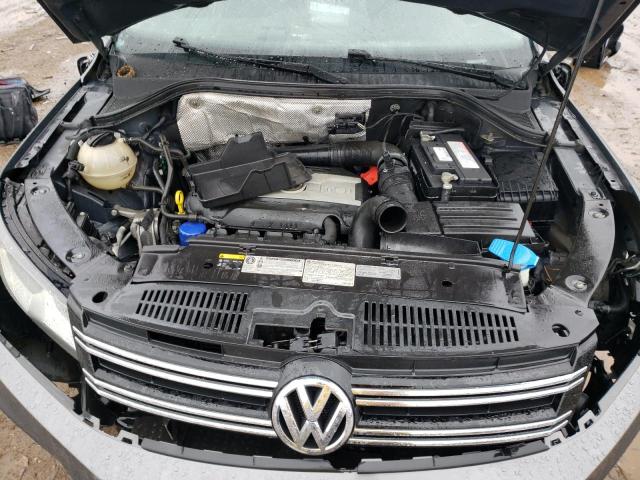 WVGAV7AX3GW614585 Volkswagen TIGUAN S