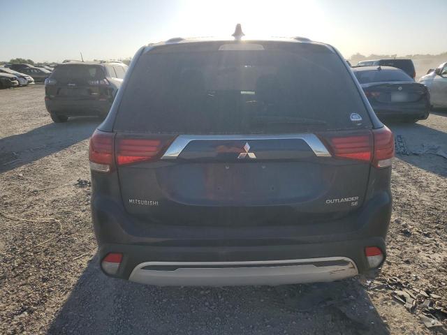 JA4AD3A3XKZ009266 Mitsubishi Outlander Se