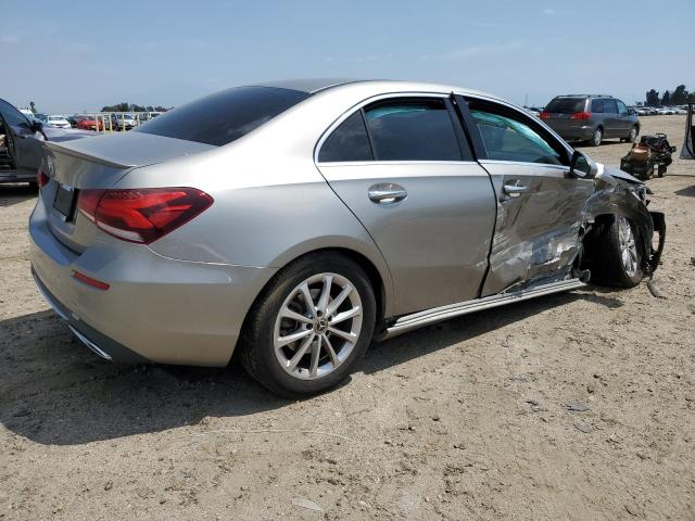 WDD3G4EB0LW037406 Mercedes-Benz A 220