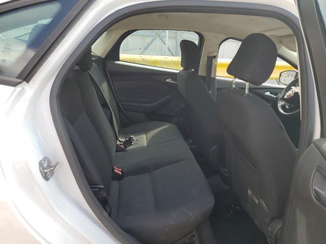 1FADP3F24GL213569 Ford FOCUS SE