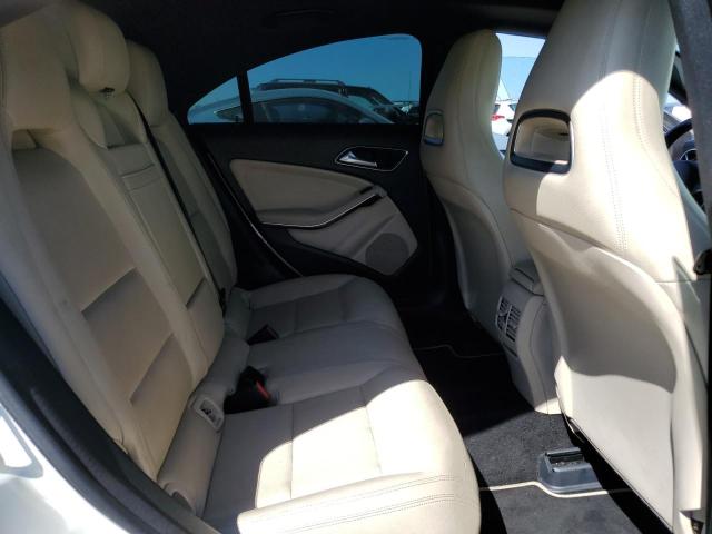 WDDSJ4EB9GN303224 Mercedes-Benz CLA 250