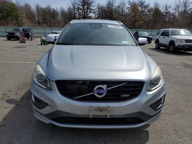 YV4902RH8F2585190 Volvo Xc60 T6 R-design Platinum