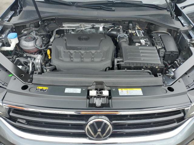 3VVCB7AX7NM139799 Volkswagen Tiguan Se R-line Black