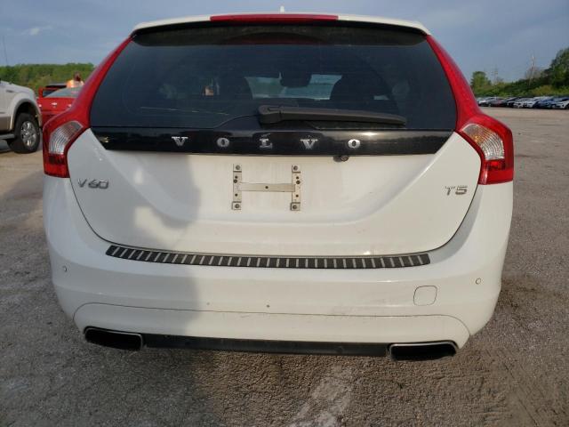 YV140MEMXF1256096 Volvo V60 Platinum