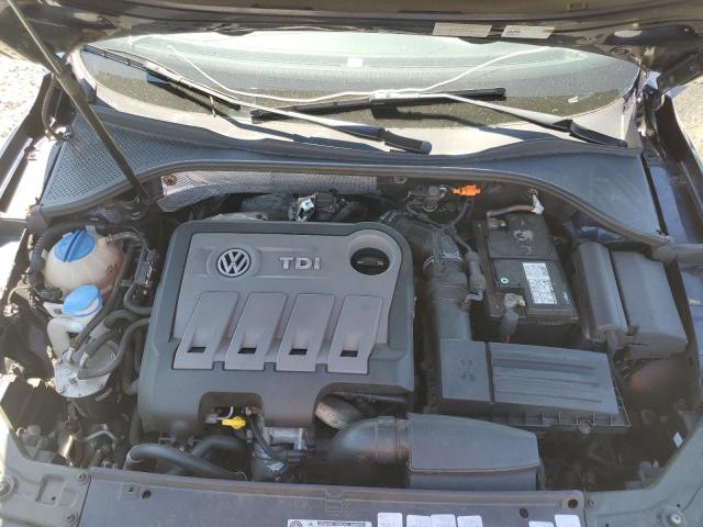 1VWBN7A3XEC078266 Volkswagen PASSAT SE