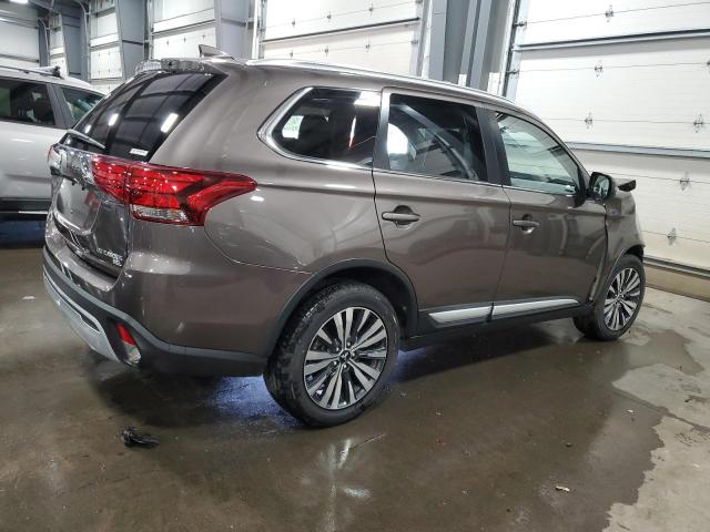 JA4AZ3A38KZ012474 Mitsubishi Outlander Se