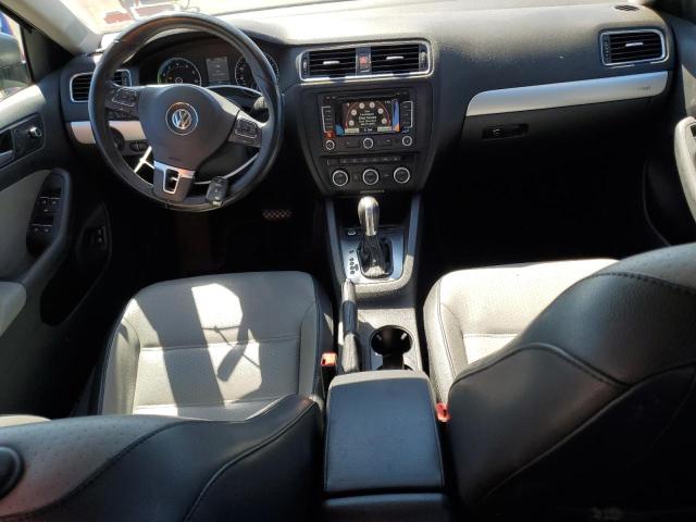 3VW637AJ1EM210111 Volkswagen Jetta Hybrid