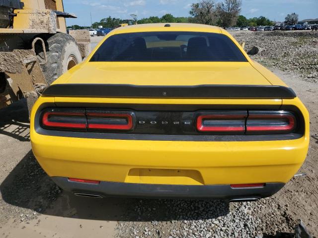 2C3CDZAG1JH152971 Dodge Challenger Sxt