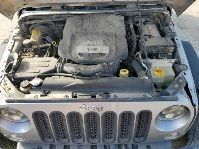 1C4BJWKG3EL328425 Jeep Wrangler Unlimited Sport
