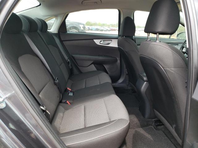 3KPF24AD2PE568085 KIA FORTE LX
