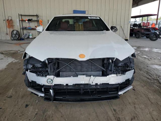 WBA43FJ03RCR03827 BMW 530 I