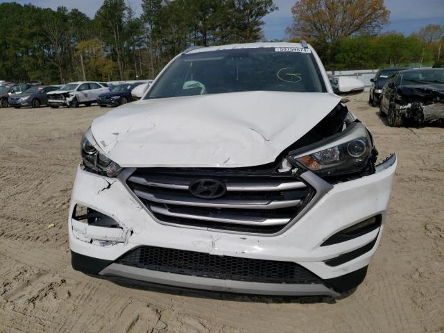 KM8J3CA27HU439998 Hyundai Tucson Limited