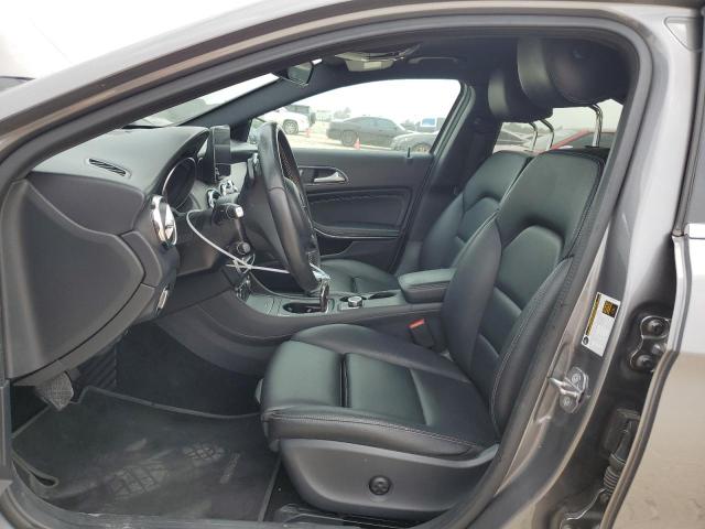 WDCTG4EB1JJ490044 Mercedes-Benz GLA 250
