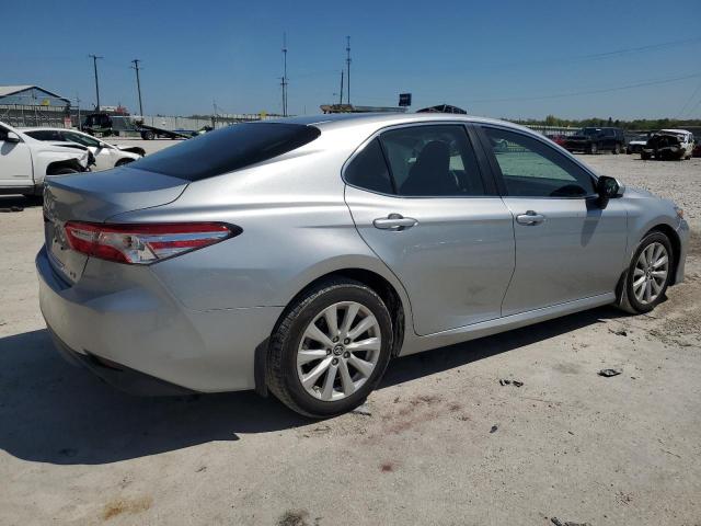 4T1B11HK1JU114113 Toyota CAMRY L