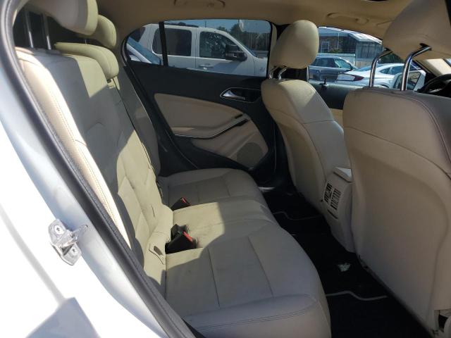 WDCTG4GB8KU012426 Mercedes-Benz Gla 250 4matic