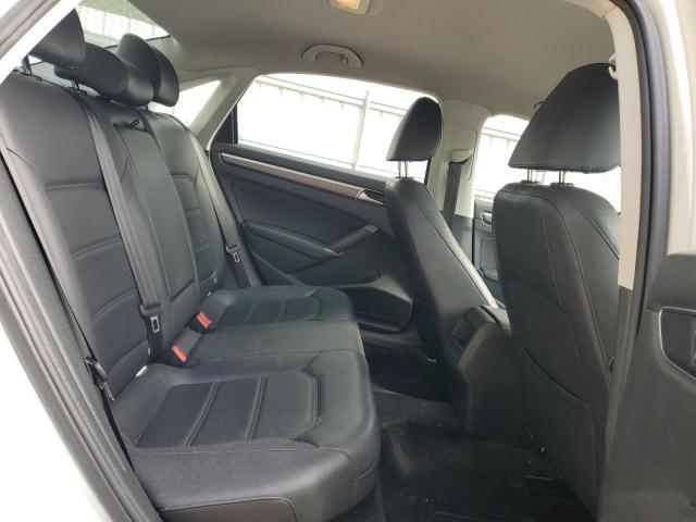 1VWAT7A30GC039335 Volkswagen PASSAT S