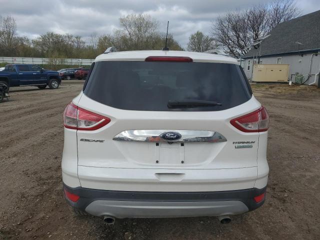 1FMCU0J95EUD71598 Ford Escape Titanium