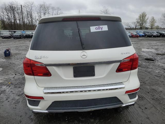 4JGDF7DE8FA588890 Mercedes-Benz Gl 550 4matic