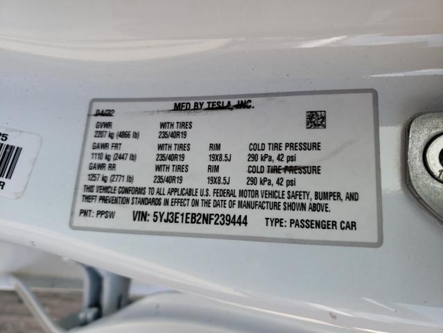 5YJ3E1EB2NF239444 Tesla 2022