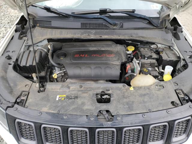 3C4NJDDB0JT320879 Jeep Compass Trailhawk