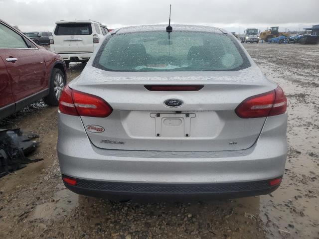1FADP3F24GL339124 Ford FOCUS SE