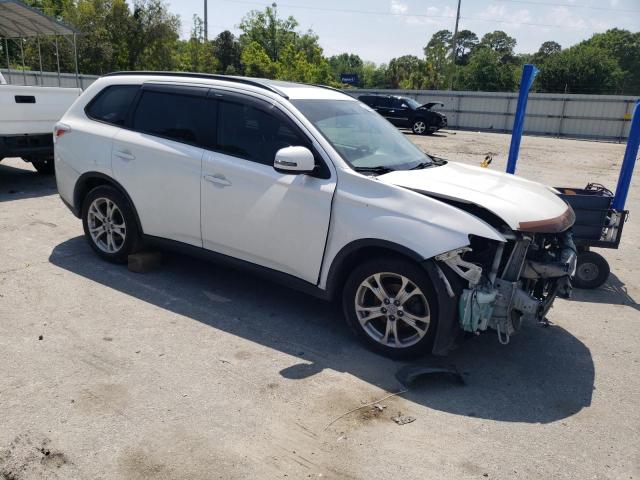 JA4AD3A37FZ008341 Mitsubishi Outlander Se
